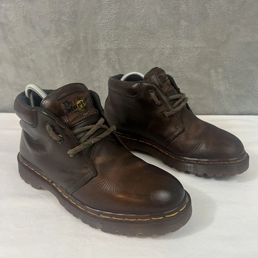 Vintage Dr. Martens Boots Mens Size 6 Brown Leather Chukka Made England 8057